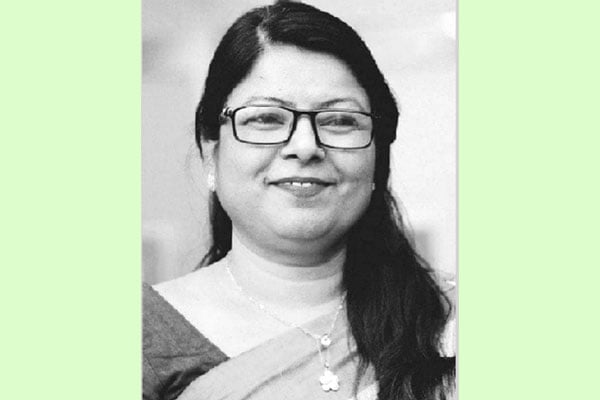 ফিরে দেখা একরত্তি হারানো শৈশব