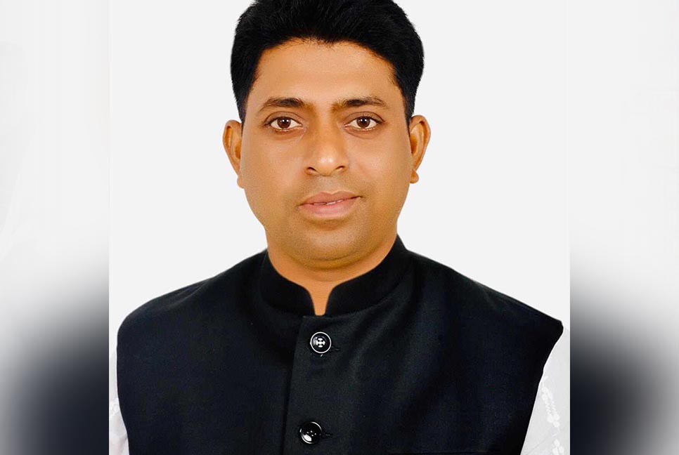 
তালতলীতে আচরণবিধি লঙ্ঘন করায় ইউপি চেয়ারম্যানকে জরিমানা

