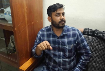 হোটেলে খেতে গিয়ে দায়িত্ব হারালেন প্রিজাইডিং কর্মকর্তা 

