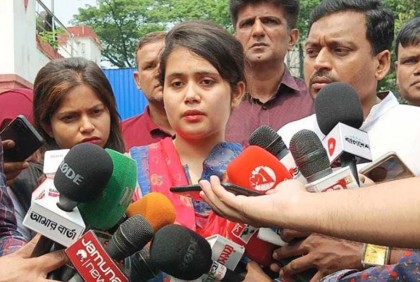বাবা আনোয়ারুল হত্যার বিচার চান মেয়ে ডরিন

