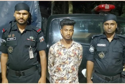 বগুড়ায় স্কুলছাত্রী ধর্ষণ মামলায় যুবক গ্রেফতার 
