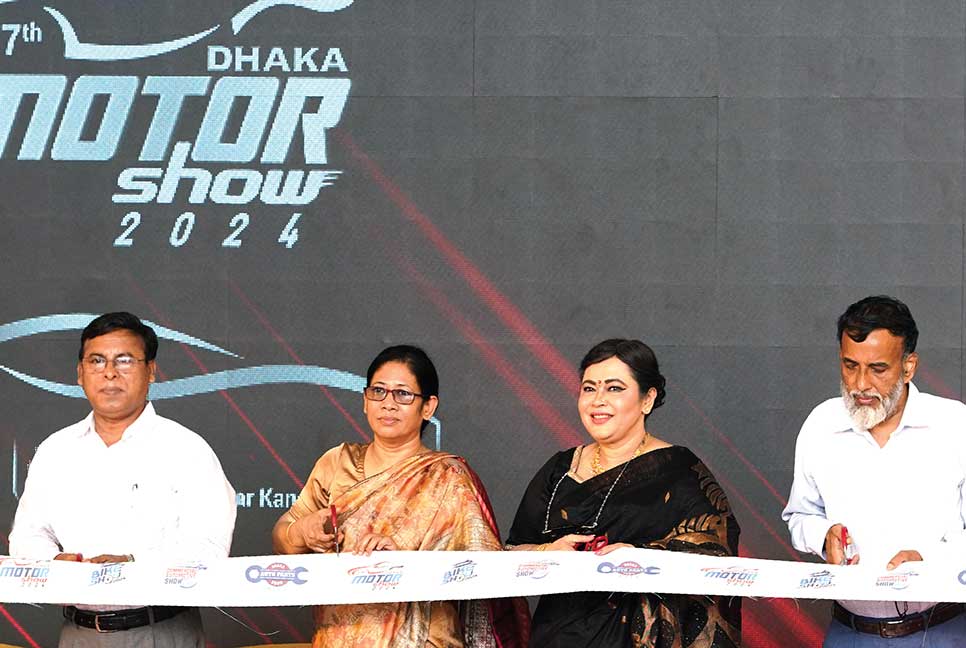 মোটর স্পোর্টস প্রতিযোগিতা অনুষ্ঠিত