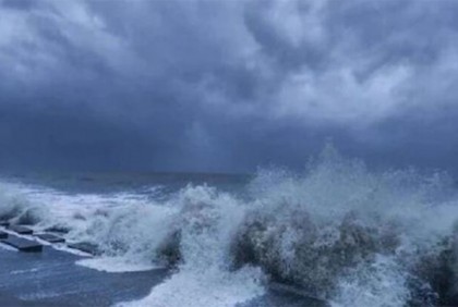 চট্টগ্রাম বন্দরে অ্যালার্ট-১ জারি