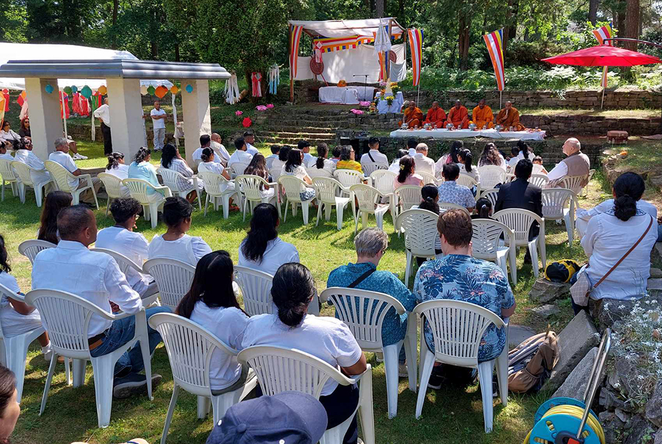 জার্মানিতে উদযাপিত হলো শুভ বুদ্ধপূর্ণিমা