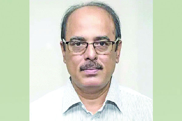 দুর্নীতিবাজদের অতিথি করে প্রথম সারিতে বসানো হয়