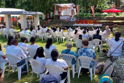 জার্মানিতে উদযাপিত হলো শুভ বুদ্ধপূর্ণিমা