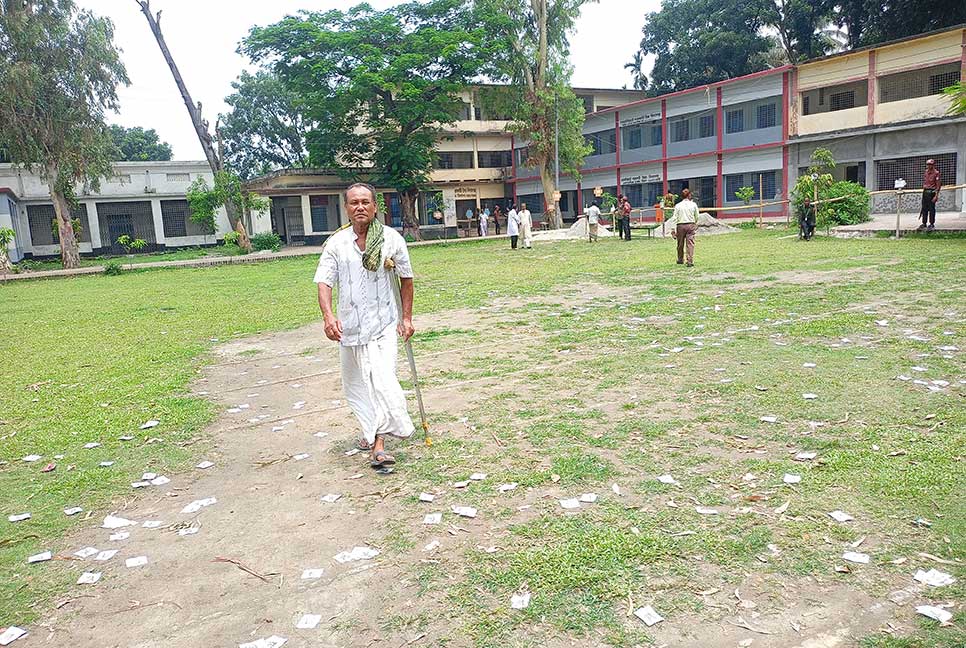 লালমনিরহাটে ভোটার উপস্থিতি খুবই কম