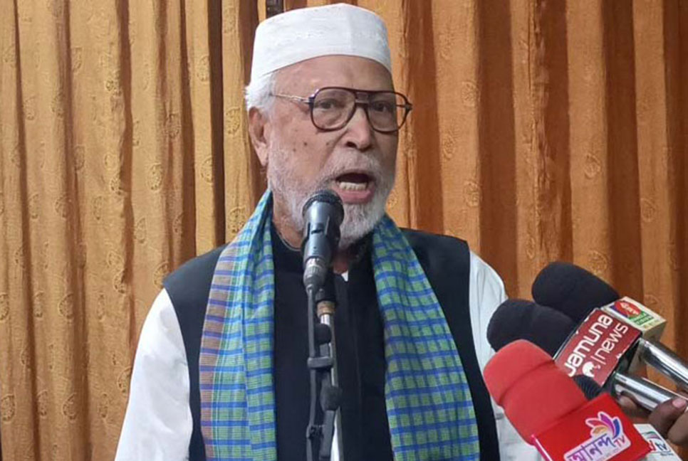 নির্বাচন কমিশনার পাগল হইছে, যা খুশি তাই করতেছে : কাদের সিদ্দিকী