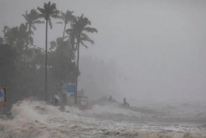শেখ হাসিনার কাছে শোক বার্তা পাঠালেন জাপা‌নের প্রধানমন্ত্রী 

