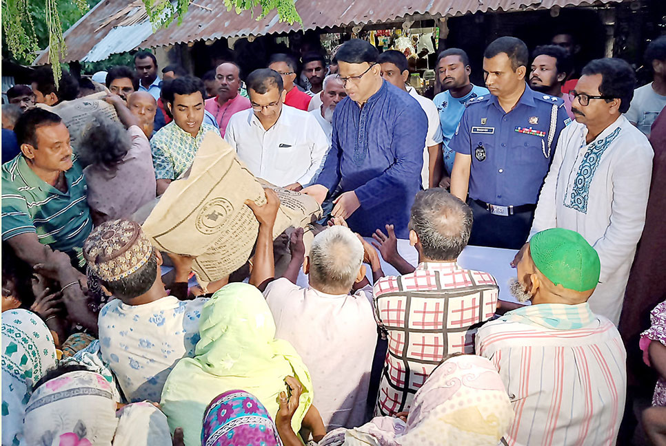 যে কোনো দুর্যোগে জনগণের পাশে থাকে শেখ হাসিনা : হুইপ ইকবাল