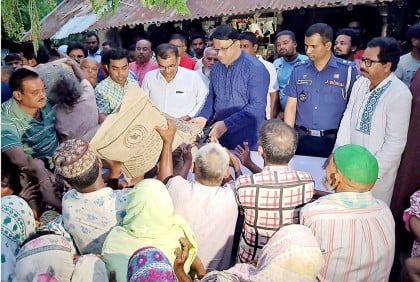 যে কোনো দুর্যোগে জনগণের পাশে থাকে শেখ হাসিনা : হুইপ ইকবাল