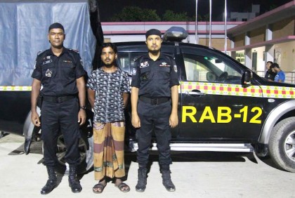 তাড়াশে প্রতিবন্ধীকে ধর্ষণ মামলার আসামি গ্রেফতার