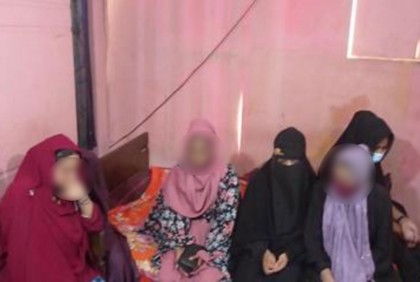 ফরিদপুরে আবাসিক হোটেলে অভিযান, ১৪ তরুণ-তরুণী আটক
