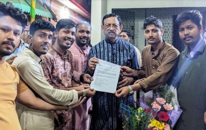 চট্টগ্রাম নগরীর ফুটপাট উচ্ছেদের দাবি ছাত্রলীগের