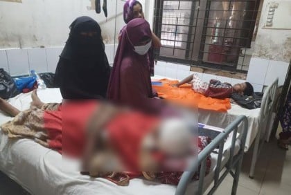 নোয়াখালীর সুবর্ণচরে সন্ত্রাসী হামলায় নারীসহ আহত ৬