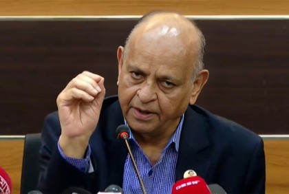 ডেঙ্গু চিকিৎসায় সার্বিক প্রস্তুতি রাখা হয়েছে : স্বাস্থ্যমন্ত্রী


