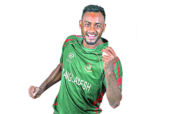 শরিফুলের হাতে ৬ সেলাই