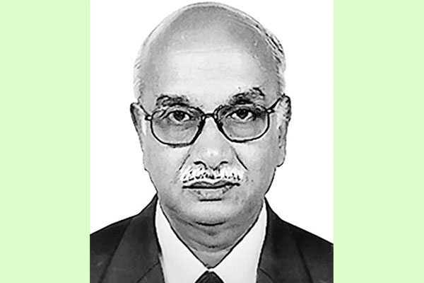 সবাই শিক্ষিত কেউই অশিক্ষিত নয়