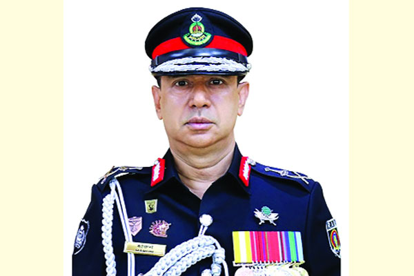 দায়িত্ব নিলেন র‌্যাবের নতুন ডিজি
