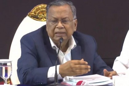 মূল্যস্ফীতি নিয়ন্ত্রণে সরকারের সংকোচন নীতি অব্যাহত থাকবে : অর্থমন্ত্রী

