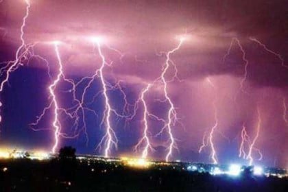 বজ্রপাতে কলেজছাত্রের মৃত্যু