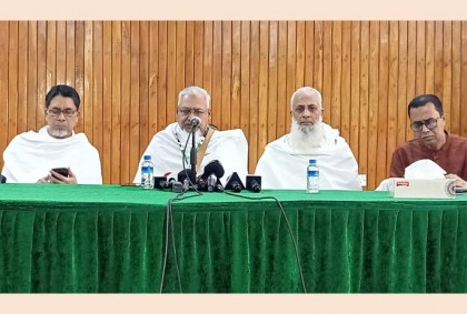 হজযাত্রীদের যেসব এজেন্সি ভোগান্তিতে ফেলেছে তাদের বিরুদ্ধে ব্যবস্থা নেওয়া হবে: ধর্মমন্ত্রী 
