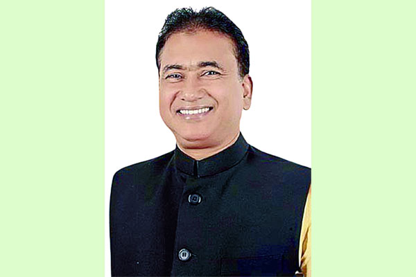 মৃতদেহ নিশ্চিত হওয়ার অপেক্ষা