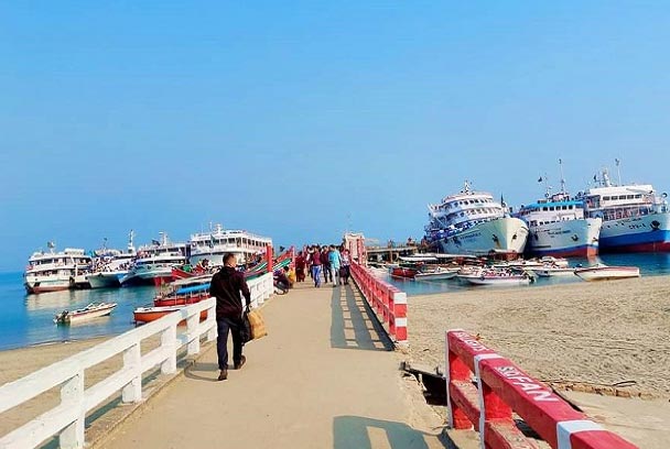 সেন্টমার্টিনে বিকল্প পথে যাবে পণ্য, যাতায়াত করবে মানুষও