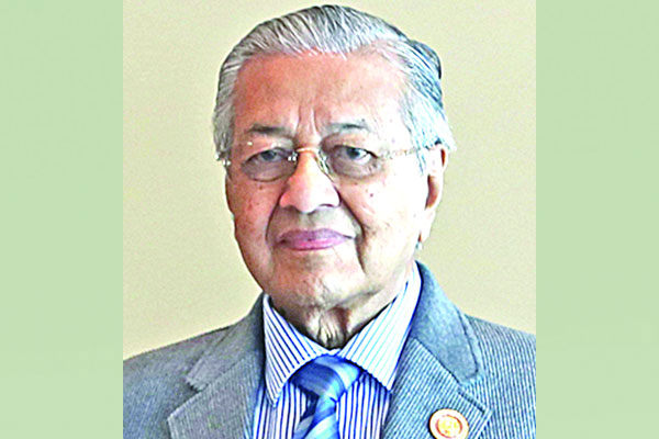 প্রধানমন্ত্রীর বেতনই ছিল আমার জন্য অনেক : মাহাথির