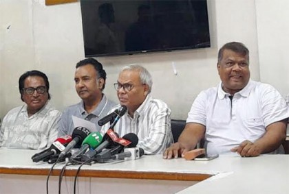 সরকার দেশের অর্থনীতির কাঠামো ভেঙে ফেলেছে: রিজভী 