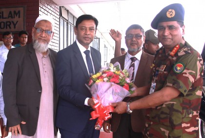 ব্রি পরিদর্শনে এনডিসি প্রতিনিধি দল