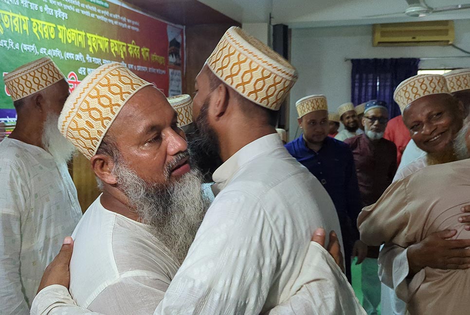 লক্ষ্মীপুরে ১১ গ্রামে উদযাপিত হচ্ছে ঈদুল আজহা 