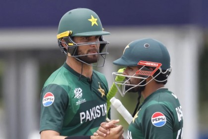 শেষ ম্যাচেও টেনেটুনে জিতল পাকিস্তান