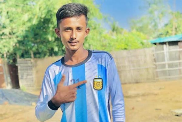 টেকনাফে নিজের ছুরিকাঘাতে প্রাণ গেল তরুণের