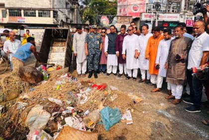 বিকালের মধ্যে পশুর বর্জ্য অপসারণ করলো চসিক   