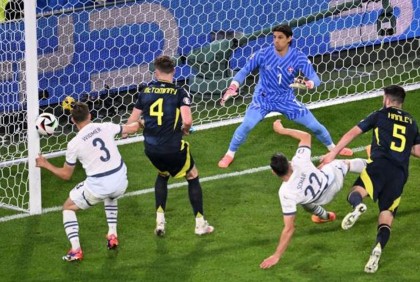 স্কটিশদের রুখে দিয়ে শেষ ষোলোর লড়াইয়ে এগিয়ে সুইজারল্যান্ড 