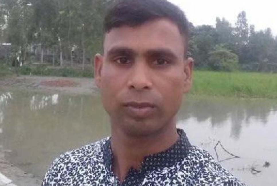 সাংবাদিককে মারধরের ঘটনায় কনস্টেবল বরখাস্ত