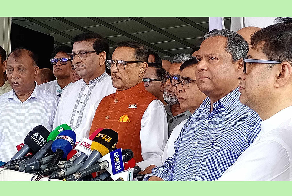 রাজনীতিবিদদের দুর্নীতিবাজ বানানোর অপতৎপরতা চালানো হচ্ছে : ওবায়দুল কাদের