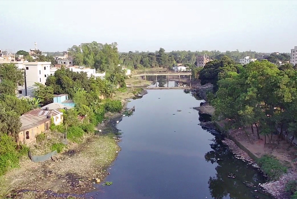 বগুড়ায় করতোয়া নদী থেকে দুইটি ‘কাটা কবজি’ উদ্ধার