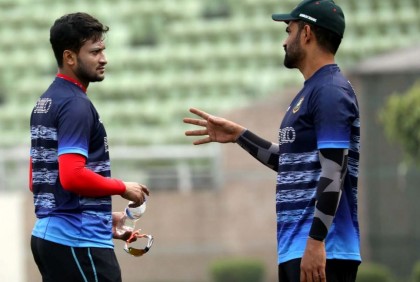 সাকিবকে যে কারণে ব্যাটিংয়ে তিন-চারে দেখতে চান তামিম