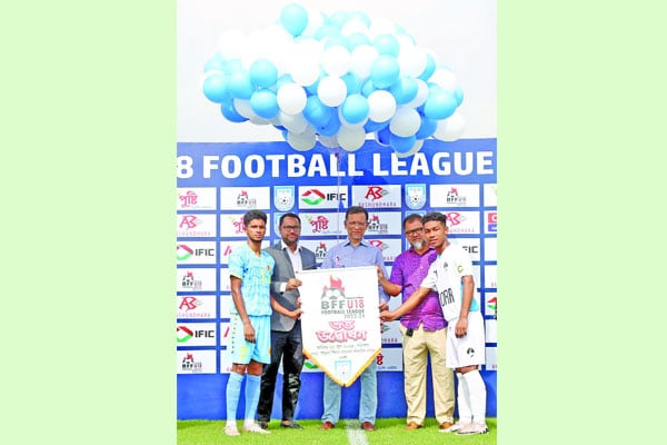 জয় দিয়ে শুরু কিংস ও আবাহনীর