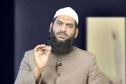 মাওলানা মামুনুল হকের বিরুদ্ধে গ্রেফতারি পরোয়ানা