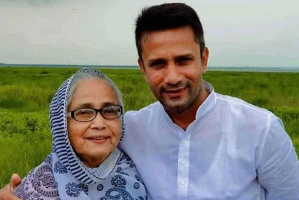 মা হারালেন জাতীয় ক্রিকেট দলের সাবেক অধিনায়ক পাইলট
