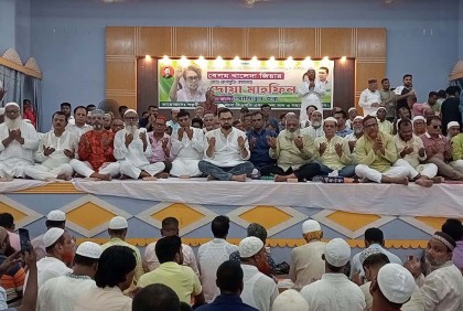সরকার খালেদা জিয়াকে মৃত্যুর দিকে ঠেলে দিয়েছে : আমিনুল হক 

