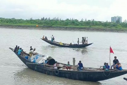 জাহাজের ধাক্কায় নিখোঁজের ২৯ ঘণ্টা পর জেলের লাশ উদ্ধার