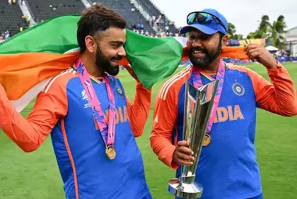 কোহলির পর বিদায় জানালেন রোহিতও 