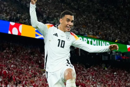 ইউরোর কোয়ার্টারে জার্মানি