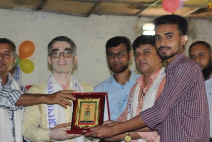গ্লোবাল ভিলেজ মেধাবৃত্তি প্রতিযোগিতায় উত্তীর্ণ শিক্ষার্থীদের সংবর্ধনা