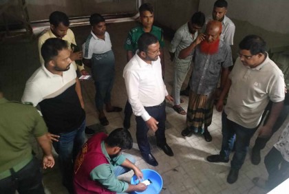 এডিসের লার্ভা পাওয়ায় ১০ স্থাপনাকে ডিএসসিসি’র লক্ষাধিক টাকা জরিমানা
