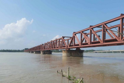 তিস্তার কাউনিয়া পয়েন্টে আবারও বিপৎসীমার ওপরে পানি